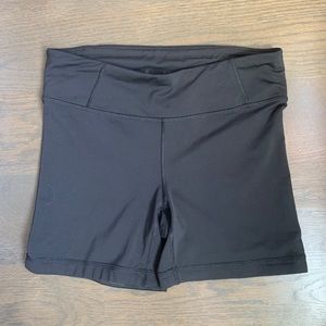 Lucy Black Bike Shorts 5”